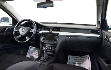 Skoda Superb Elegance 1.8 DSG превью 17