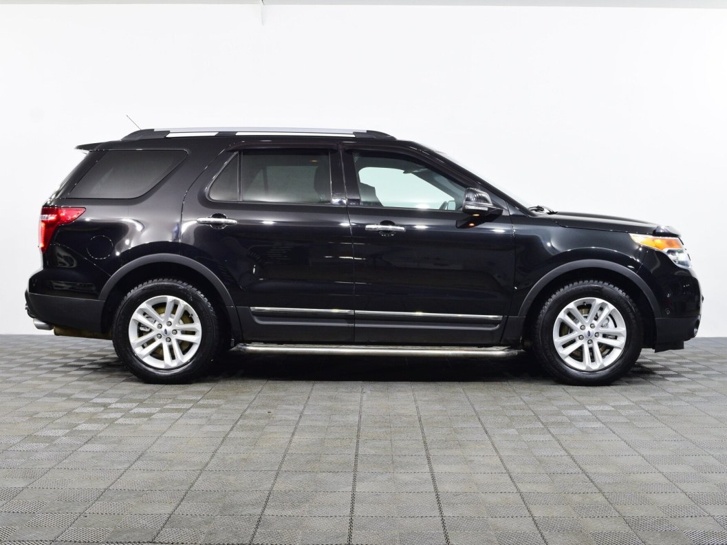 Ford Explorer 3.5  фото 8
