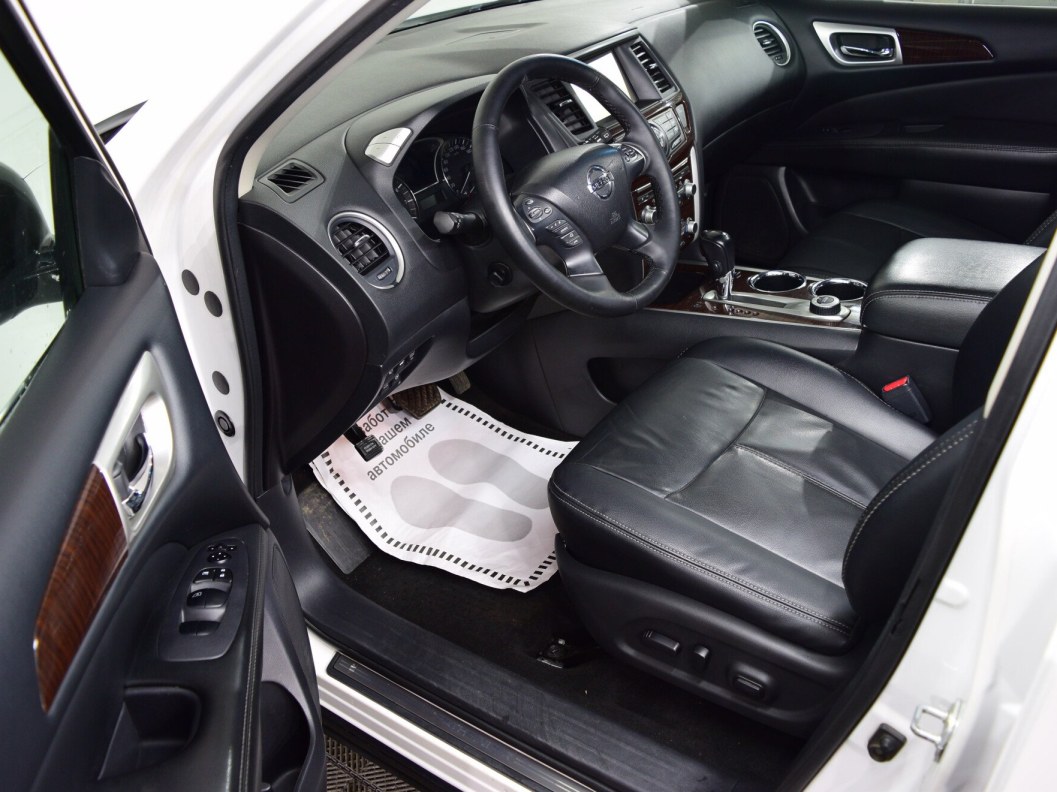 Nissan Pathfinder High 3.5 CVT фото 9