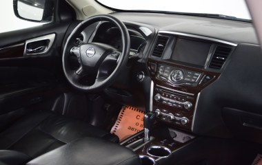 Nissan Pathfinder High 3.5 CVT превью 21