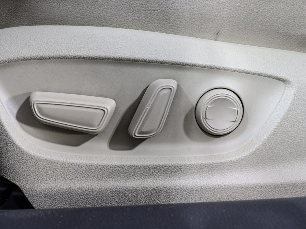 Toyota Camry Люкс Safety 3.5 АКПП фото 13