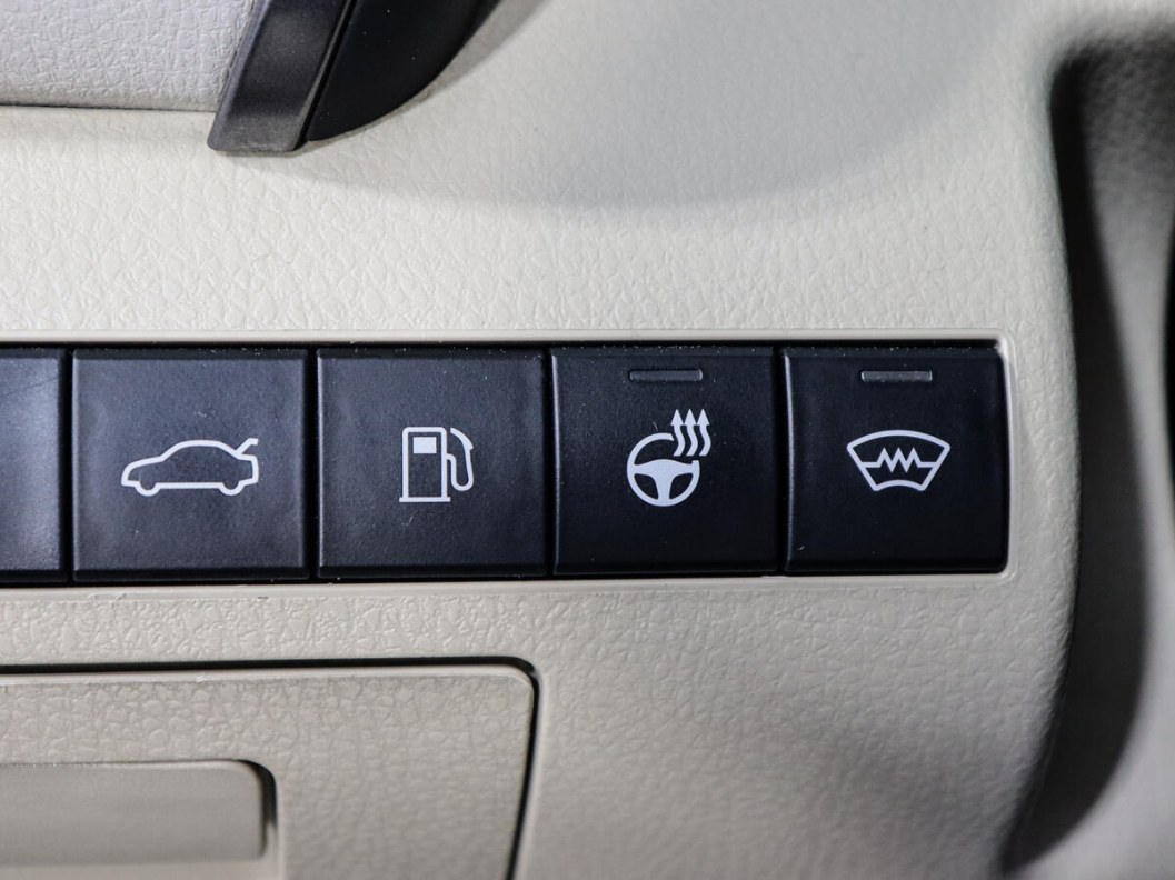 Toyota Camry Люкс Safety 3.5 АКПП фото 14