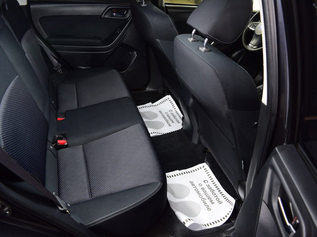 Subaru Forester BM 2.0  фото 12
