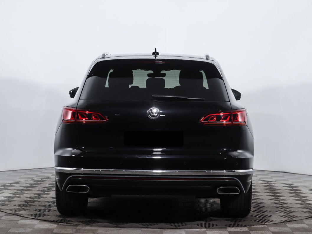 Volkswagen Touareg Exclusive 3.0  фото 5