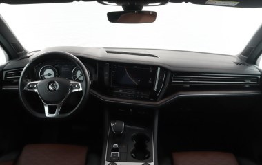 Volkswagen Touareg Exclusive 3.0  превью 8