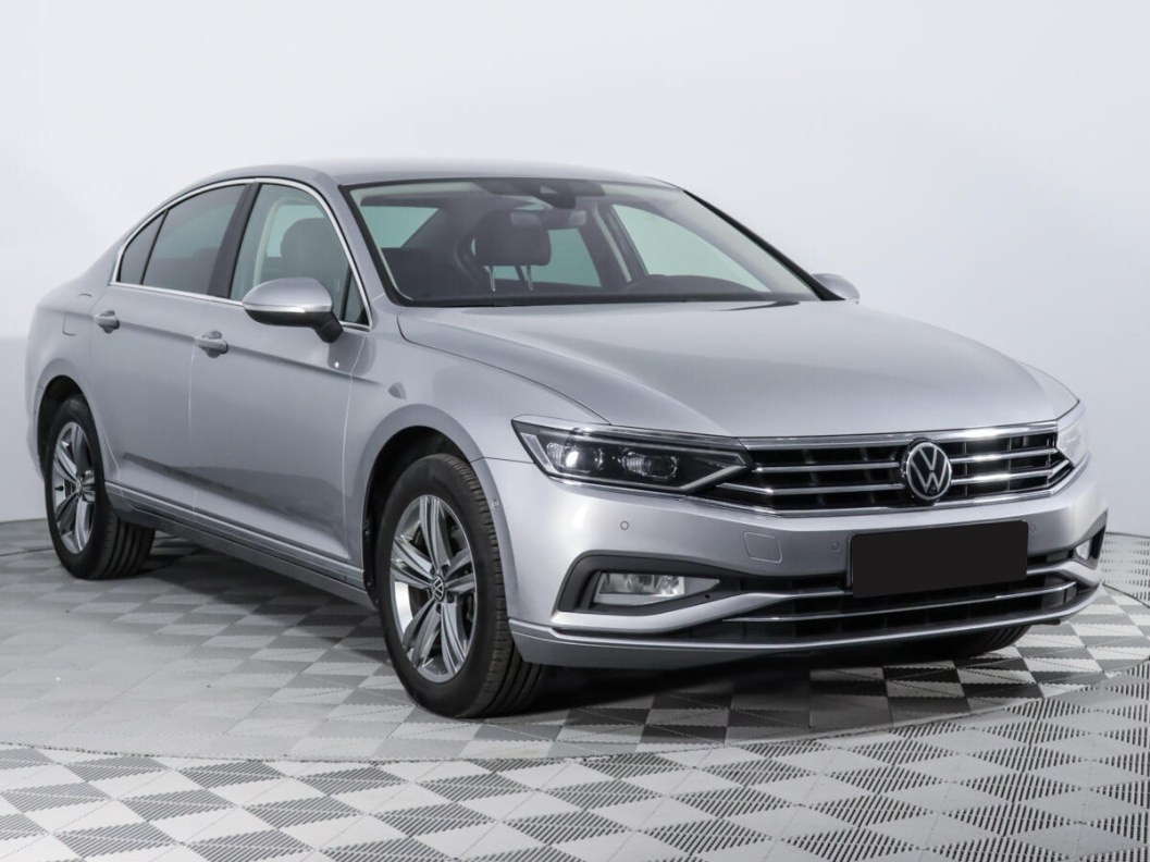 Volkswagen Passat 2.0 DSG фото 1