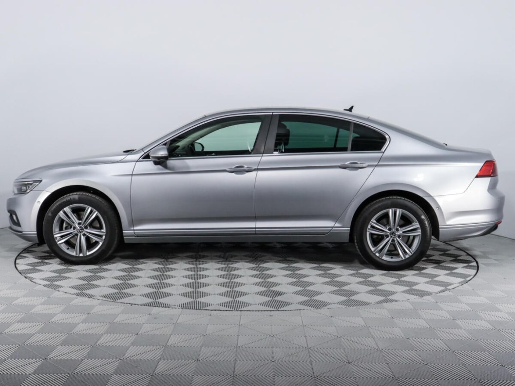 Volkswagen Passat 2.0 DSG фото 4