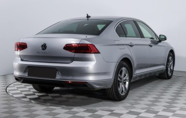Volkswagen Passat 2.0 DSG превью 7