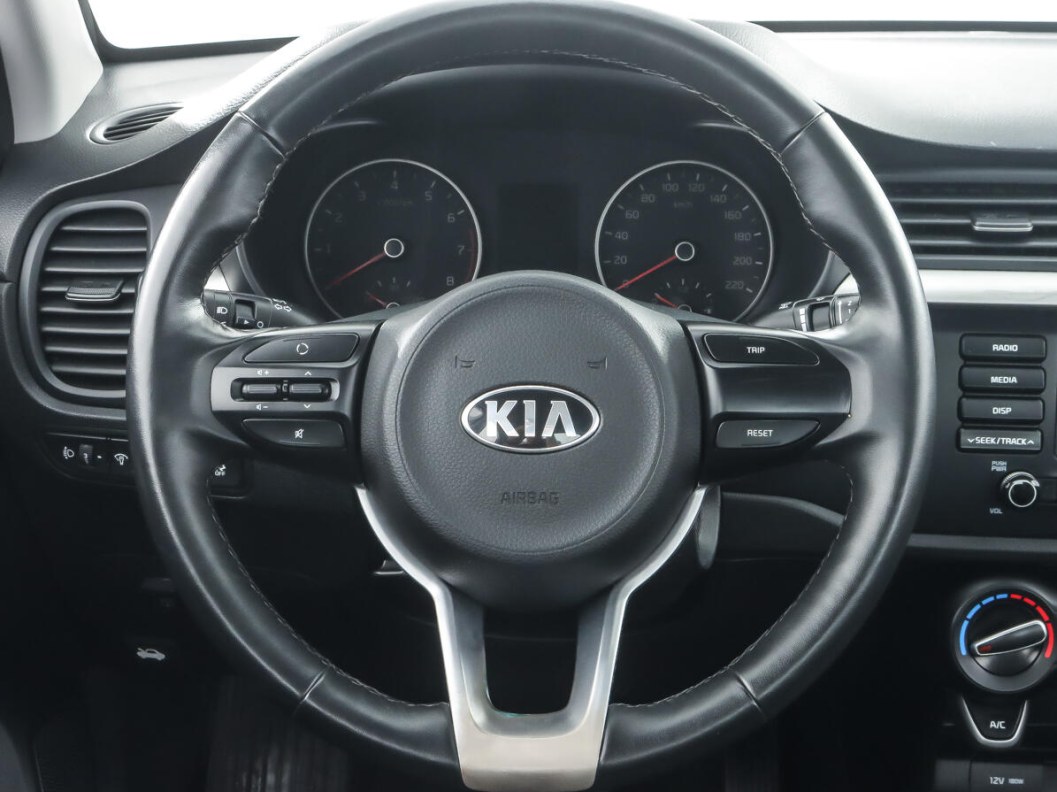 Kia Rio Comfort 1.4 АКПП фото 11