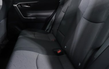 Toyota RAV4 2.5 АКПП превью 12
