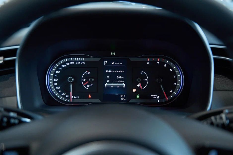 Hyundai Tucson Travel 2.0 АКПП фото 10