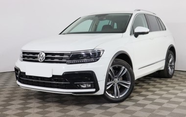 Volkswagen Tiguan 2.0 DSG превью 3