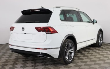 Volkswagen Tiguan 2.0 DSG превью 6