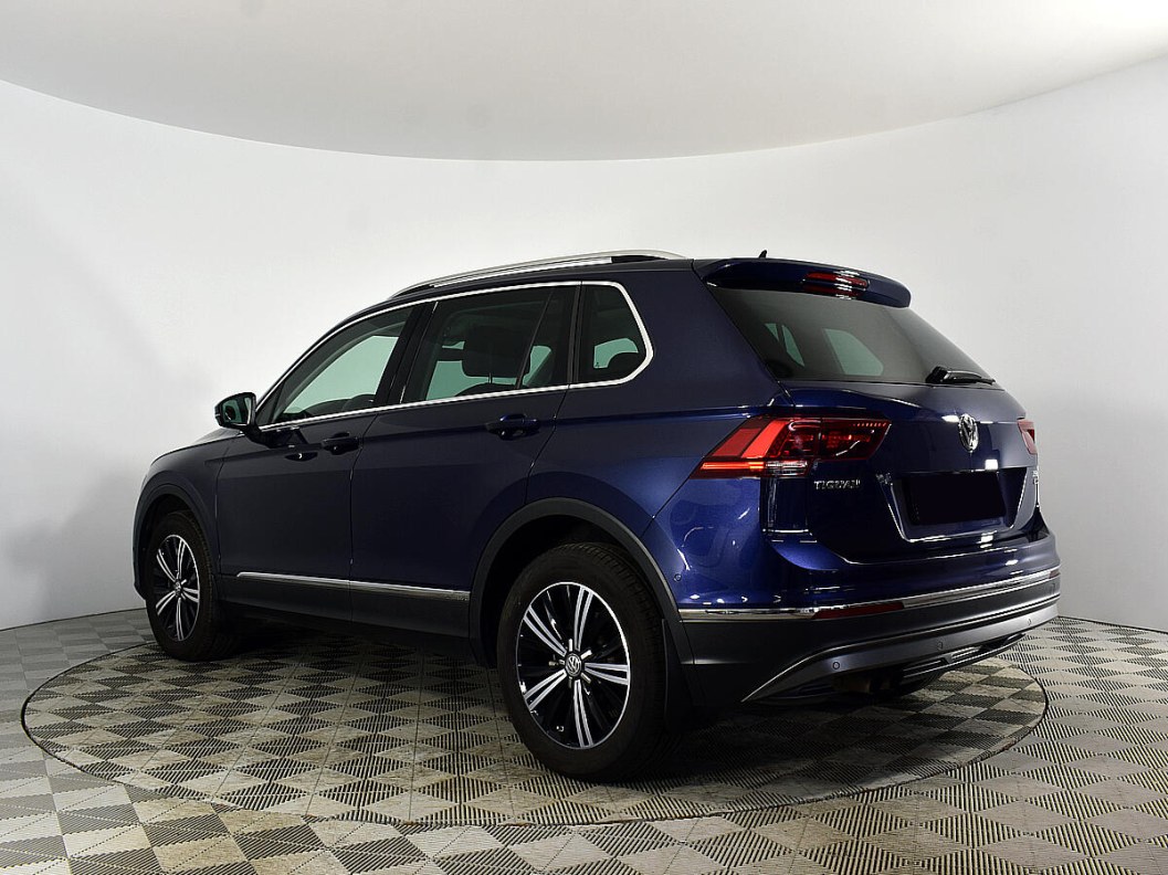 Volkswagen Tiguan Comfortline 2.0 DSG фото 4