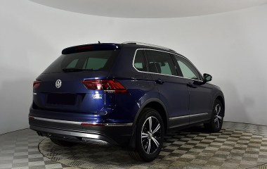Volkswagen Tiguan Comfortline 2.0 DSG превью 5