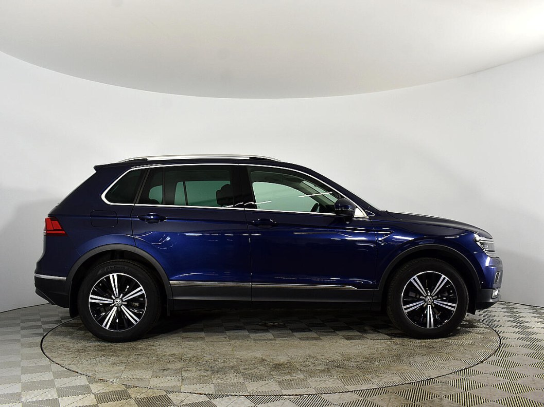Volkswagen Tiguan Comfortline 2.0 DSG фото 6