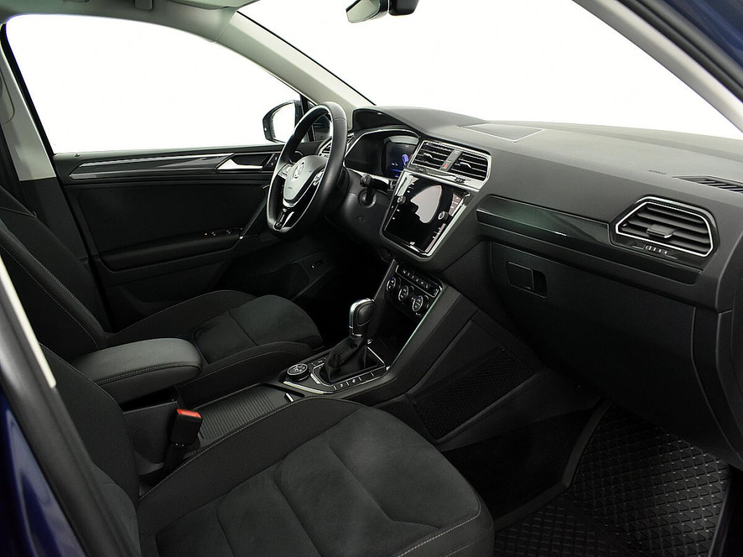 Volkswagen Tiguan Comfortline 2.0 DSG фото 9