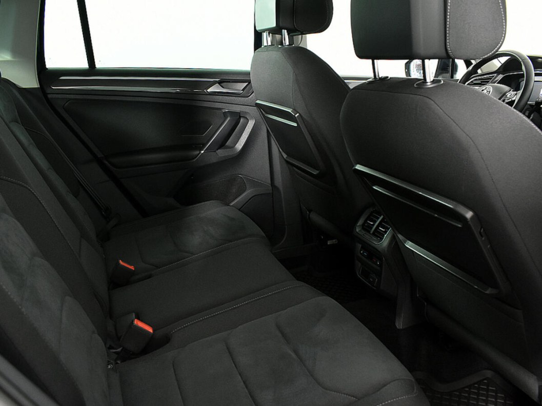 Volkswagen Tiguan Comfortline 2.0 DSG фото 10
