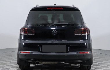 Volkswagen Tiguan Sport 2.0 АКПП превью 6
