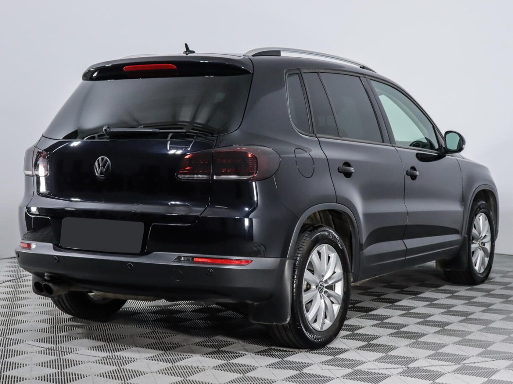 Volkswagen Tiguan Sport 2.0 АКПП фото 7