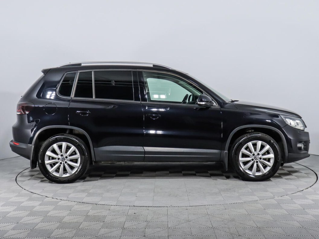 Volkswagen Tiguan Sport 2.0 АКПП фото 8