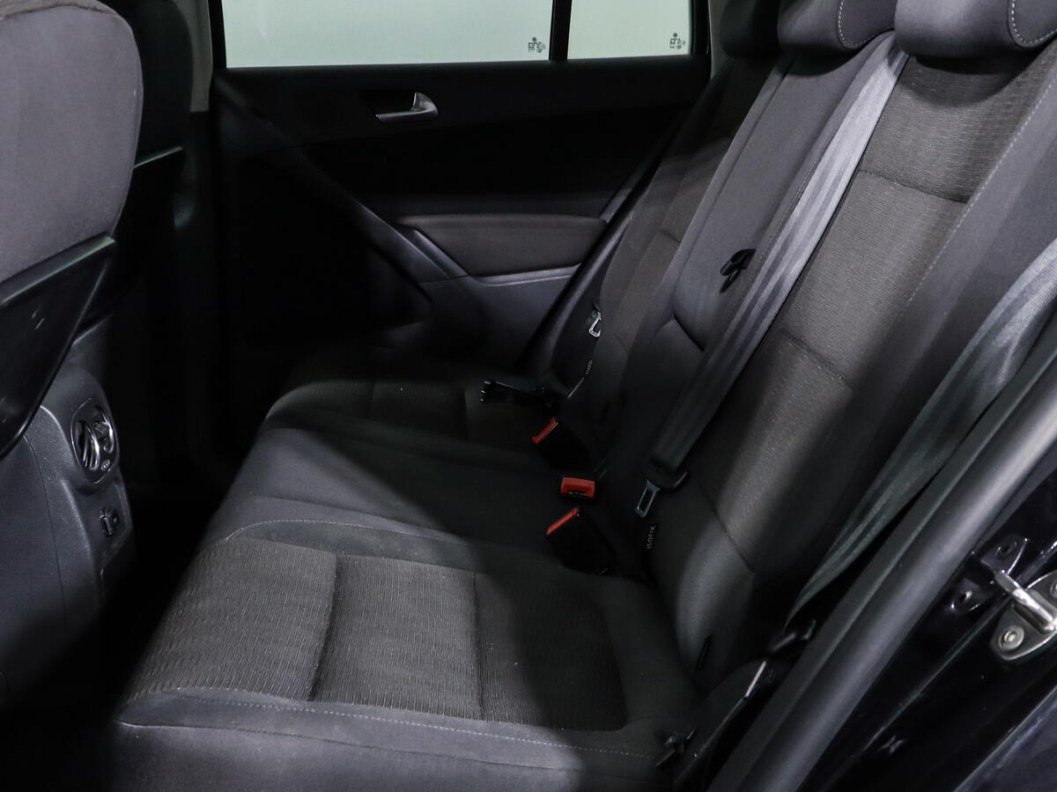 Volkswagen Tiguan Track & Field 2.0 АКПП фото 12
