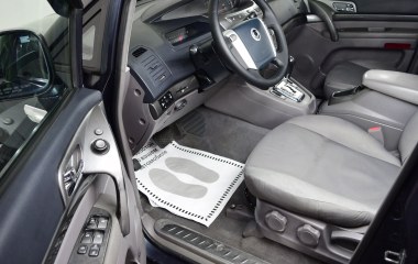 SsangYong Stavic Luxury 2.0  превью 6