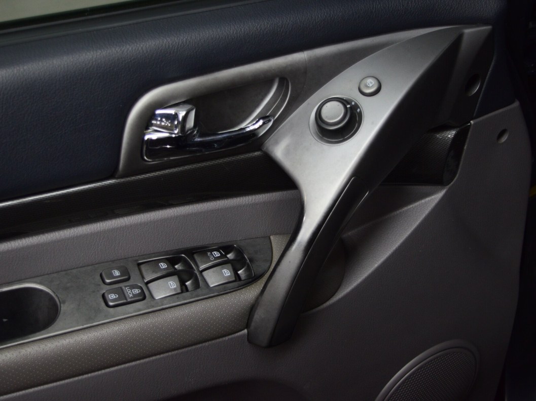 SsangYong Stavic Luxury 2.0  фото 11
