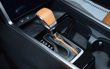 SsangYong Torres 4WD  превью 14