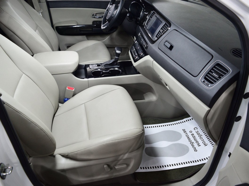 Kia Carnival 2.2 АКПП фото 8