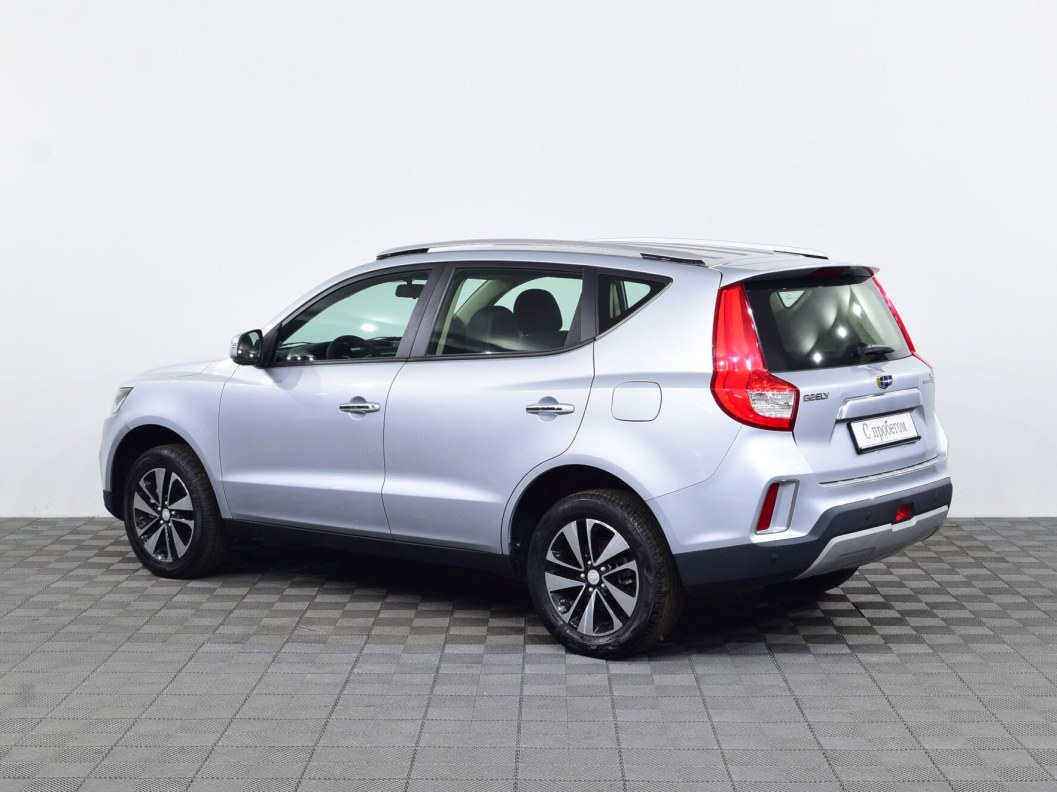Geely Emgrand X7 Комфорт 1.8 МКПП фото 4