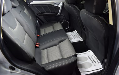 Geely Emgrand X7 Комфорт 1.8 МКПП превью 9