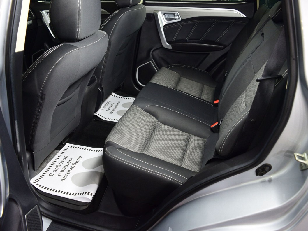 Geely Emgrand X7 Комфорт 1.8 МКПП фото 10