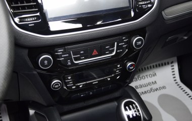Geely Emgrand X7 Комфорт 1.8 МКПП превью 12