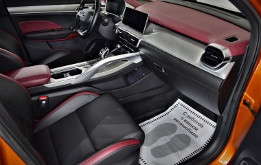 Geely Coolray Flagship Sport 1.5 АМТ превью 8