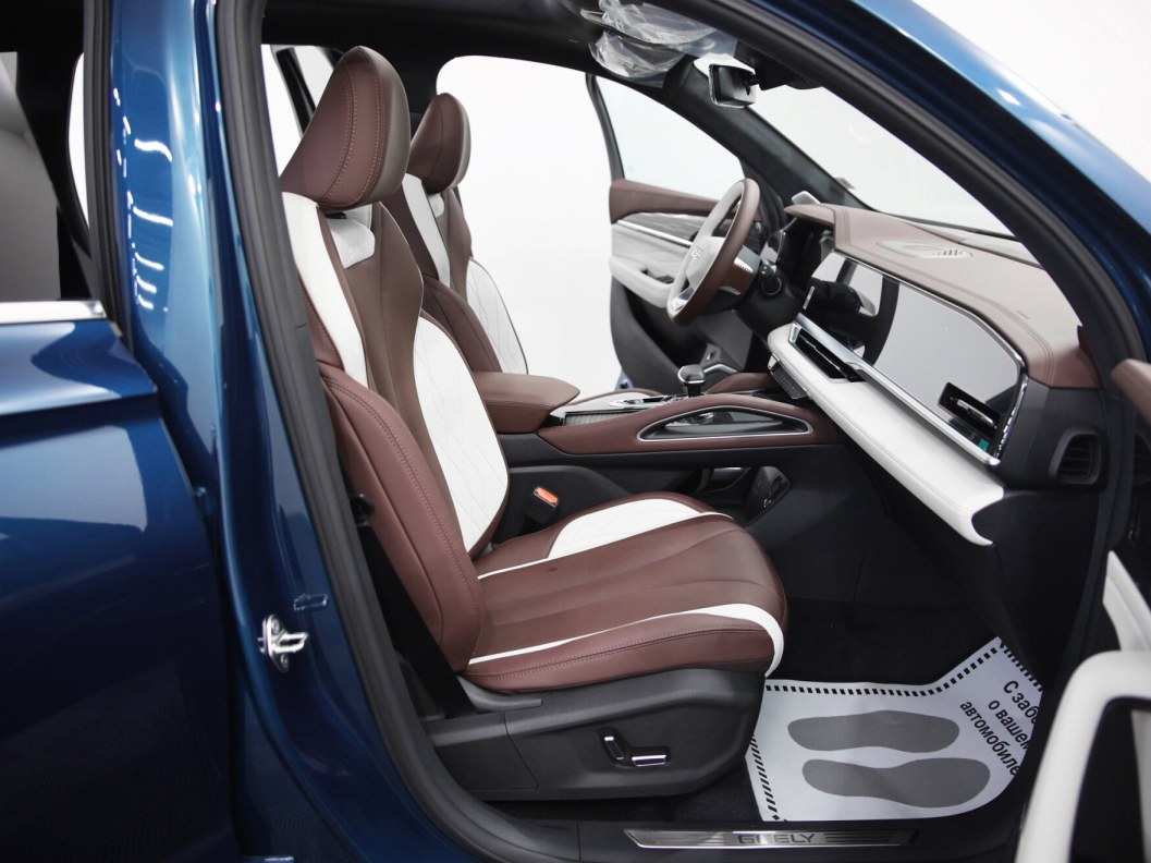Geely Monjaro 4WD Flagship АКПП, 2023 фото 9