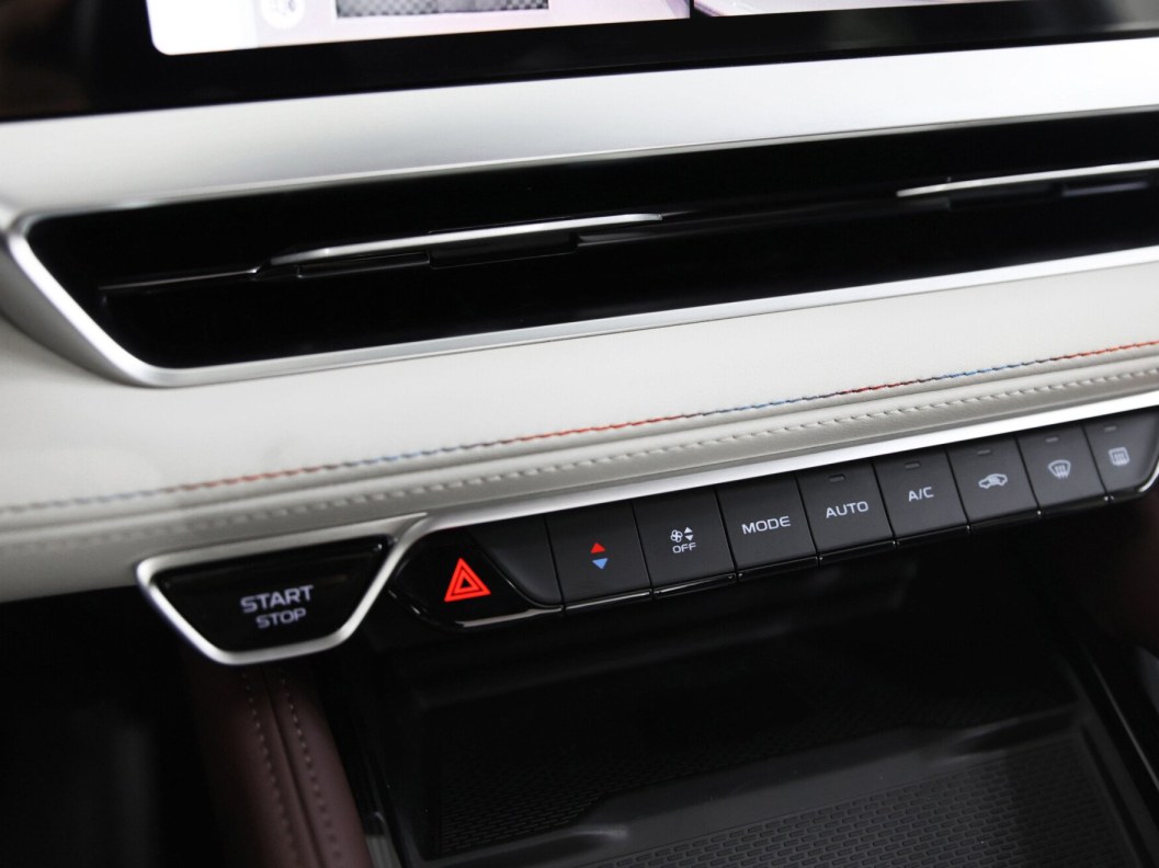Geely Monjaro 4WD Flagship АКПП, 2023 фото 17