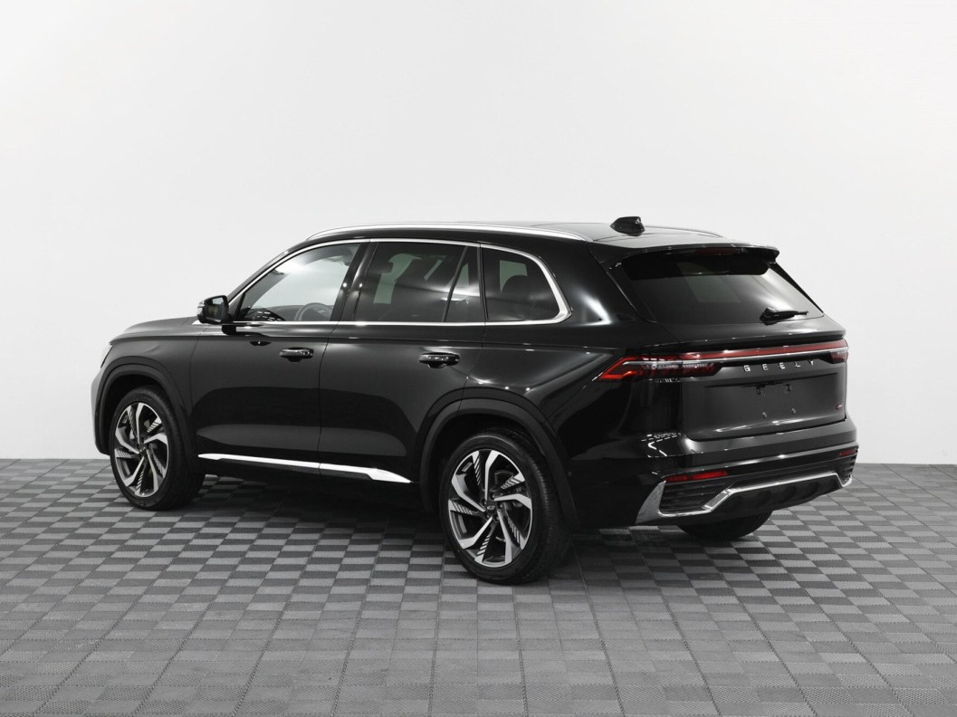 Geely Monjaro 4WD Luxury АКПП, 2023 фото 5