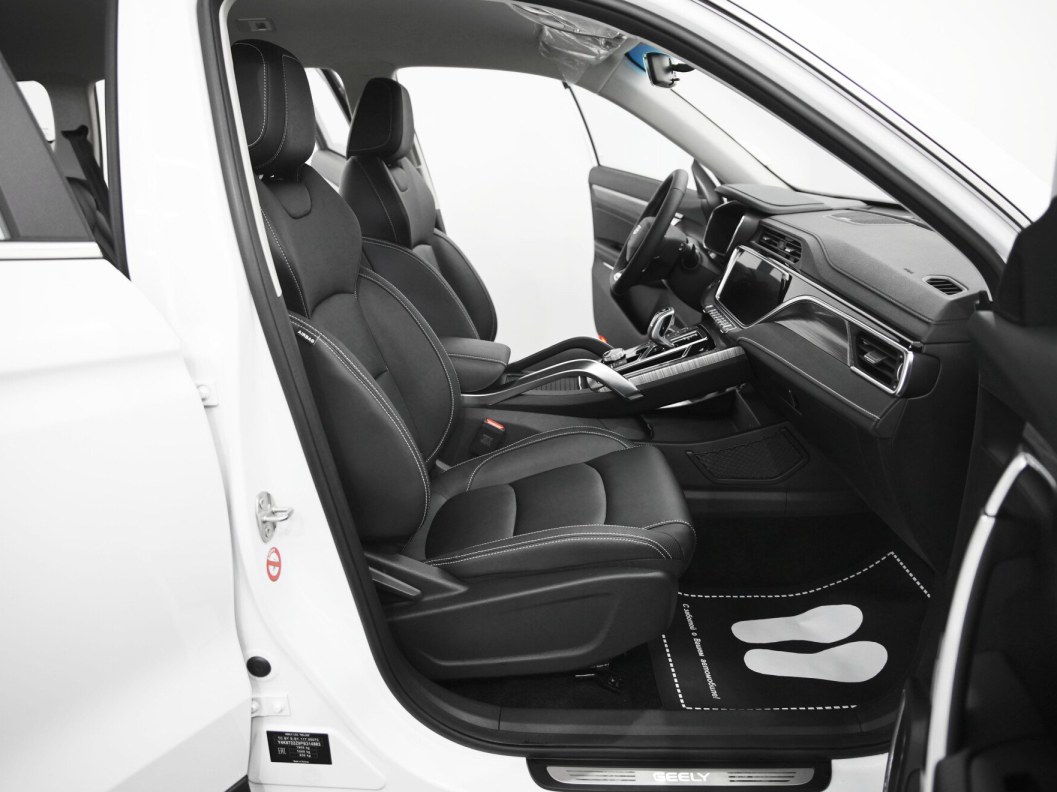 Geely Atlas Pro Comfort АКПП, 2023 фото 9