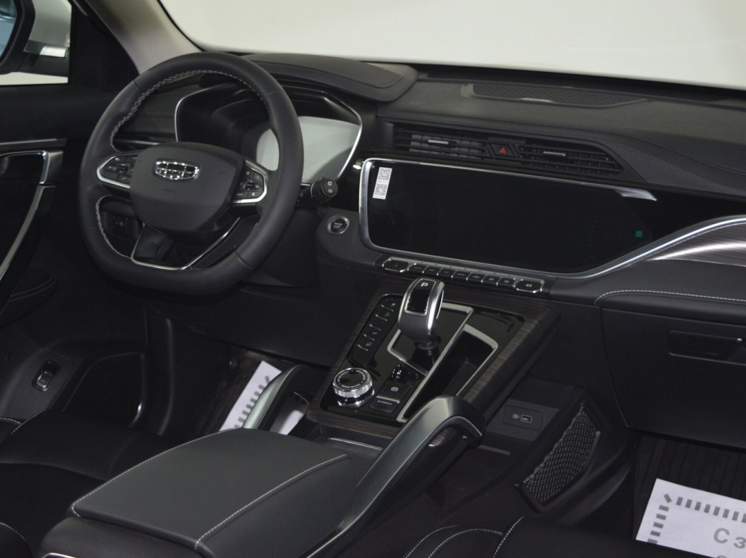 Geely Atlas Pro 4WD Flagship DCT, 2022 фото 12