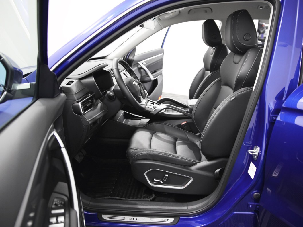 Geely Atlas Pro 4WD Flagship DCT, 2022 фото 6