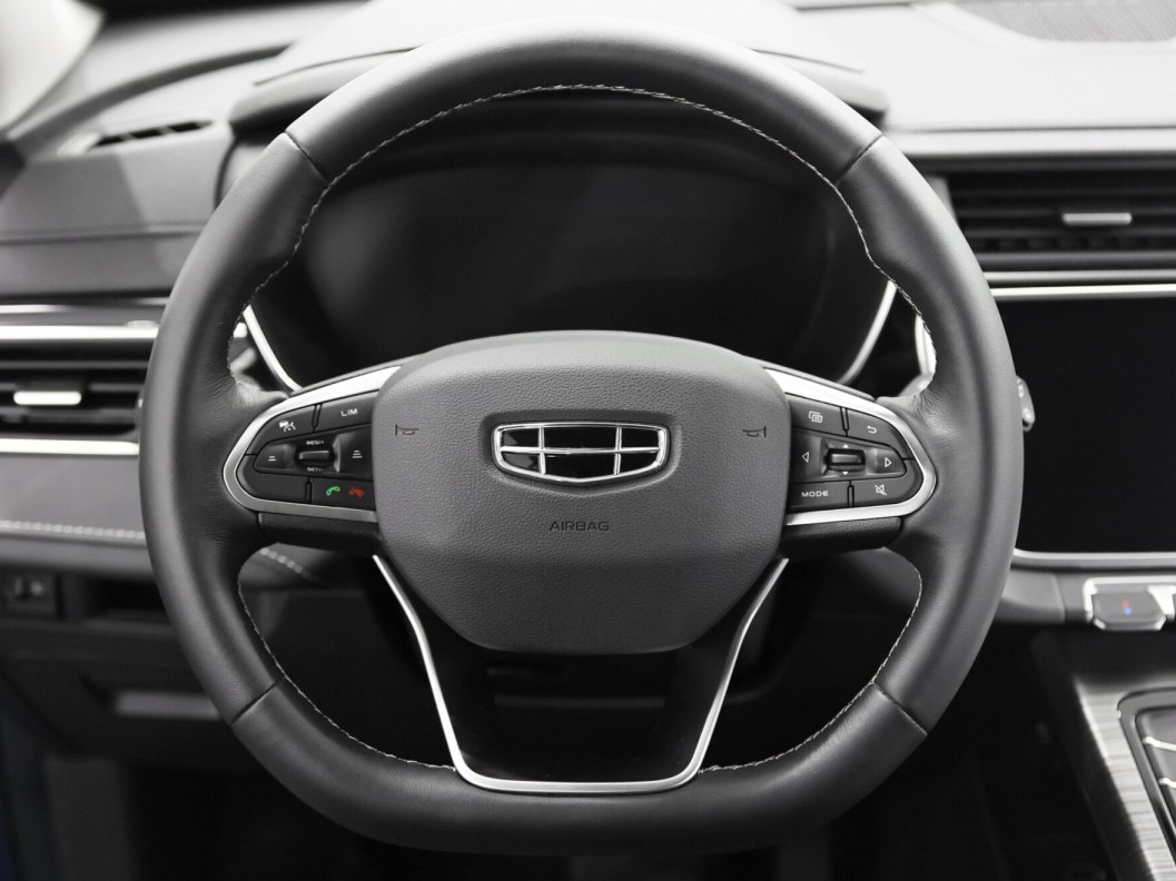 Geely Atlas Pro 4WD Flagship DCT, 2022 фото 7