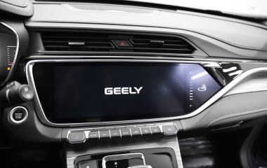 Geely Atlas Pro 4WD Flagship DCT, 2022 превью 14