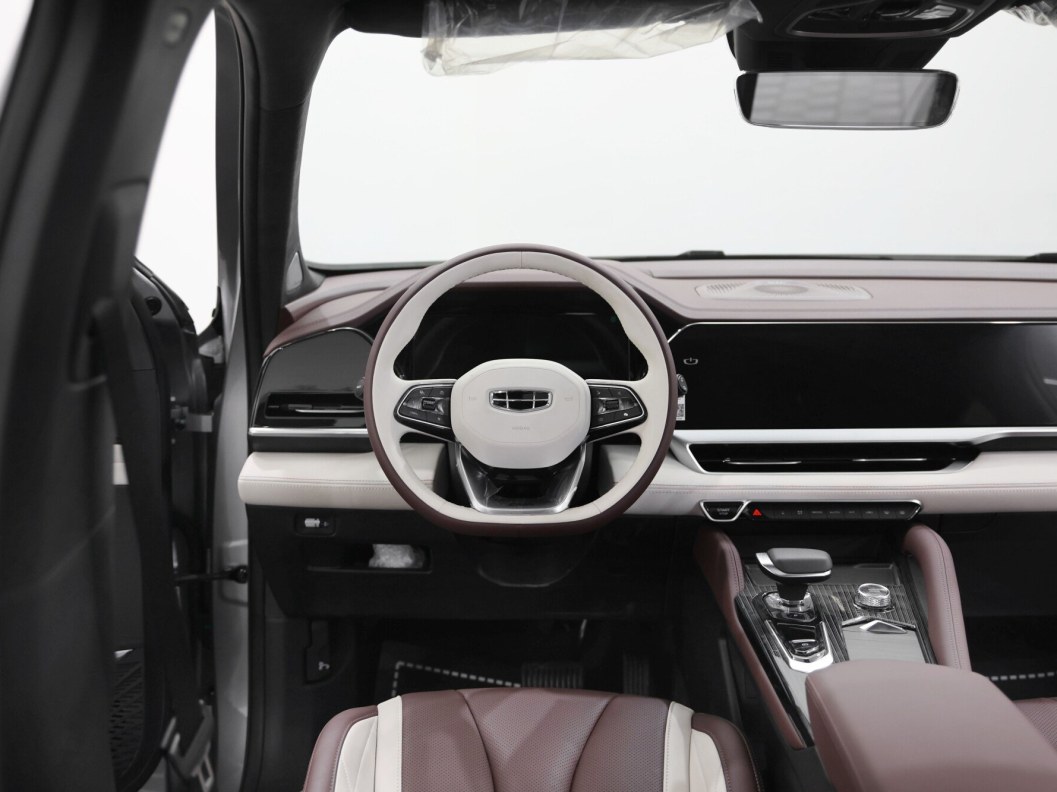 Geely Monjaro 4WD Luxury АКПП, 2022 фото 8