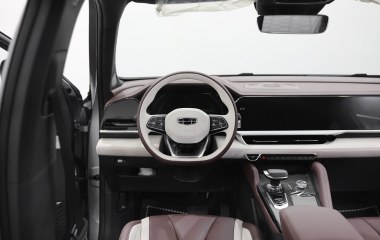 Geely Monjaro 4WD Luxury АКПП, 2022 превью 8