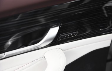Geely Monjaro 4WD Luxury АКПП, 2022 превью 13