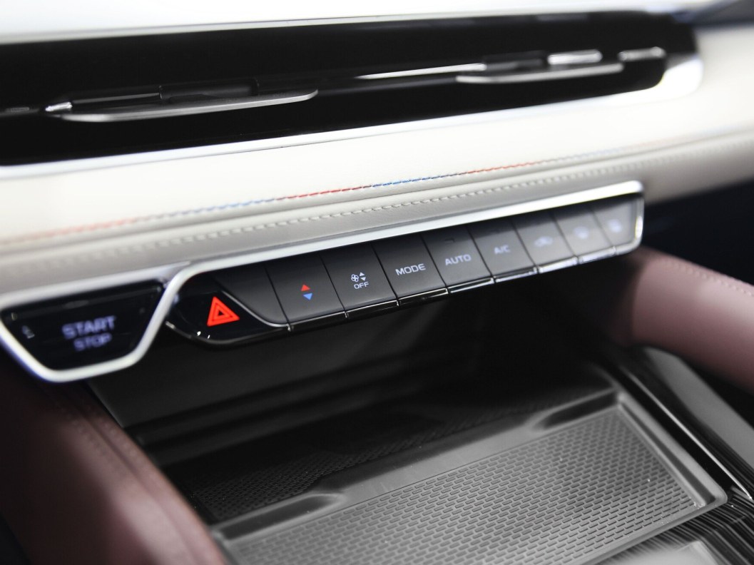 Geely Monjaro 4WD Luxury АКПП, 2022 фото 15