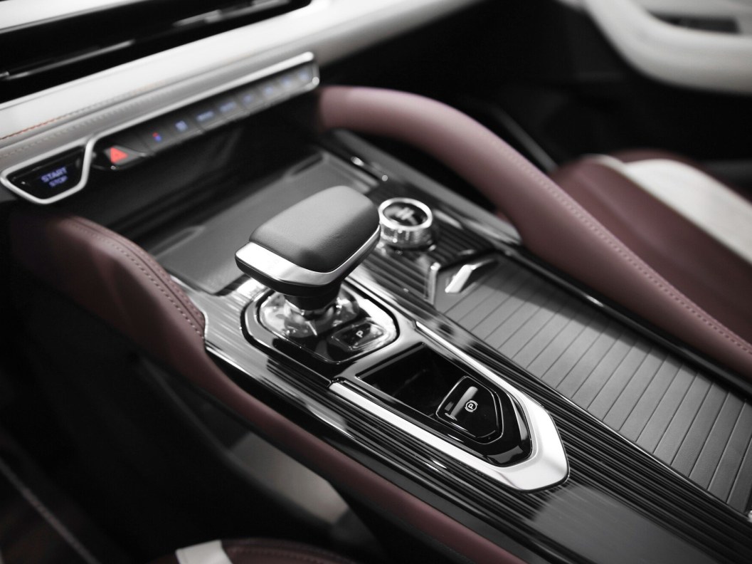 Geely Monjaro 4WD Luxury АКПП, 2022 фото 16