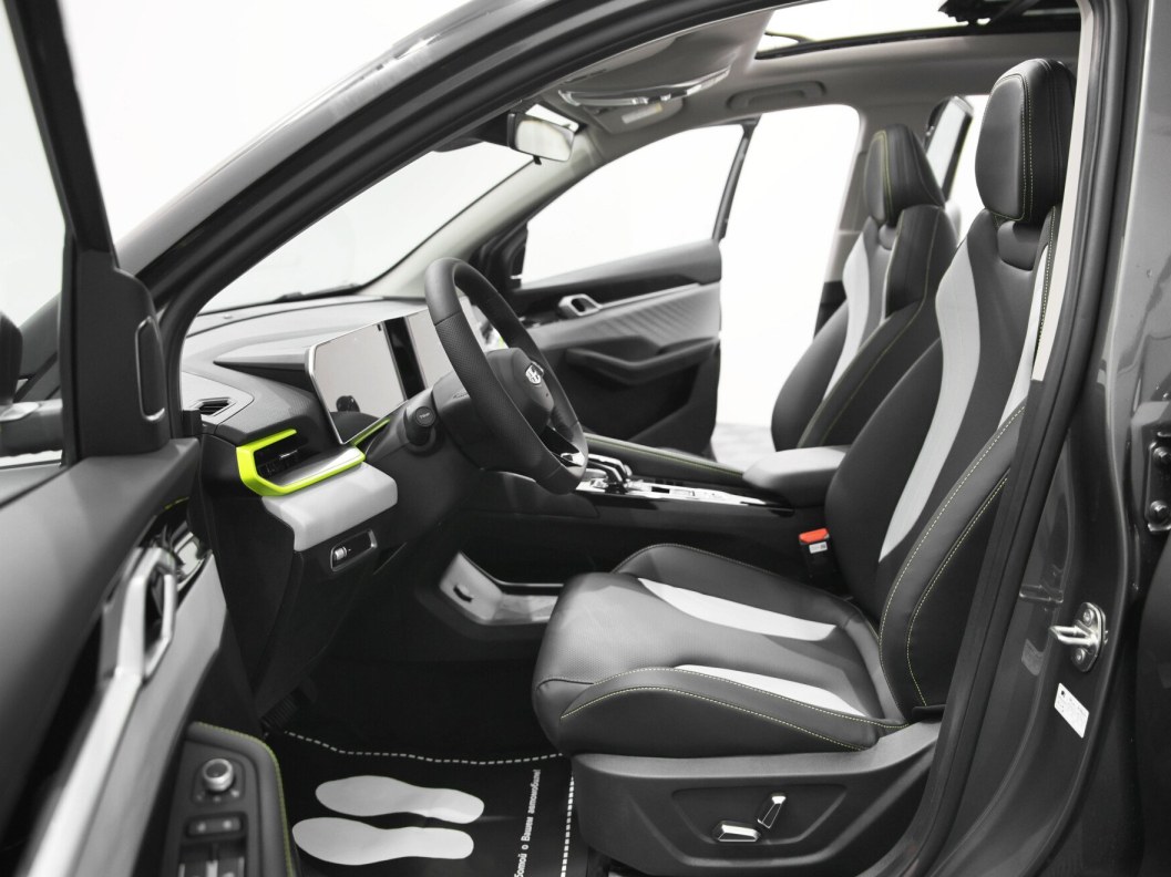 Geely Coolray FWD Flagship DCT, 2023 фото 6