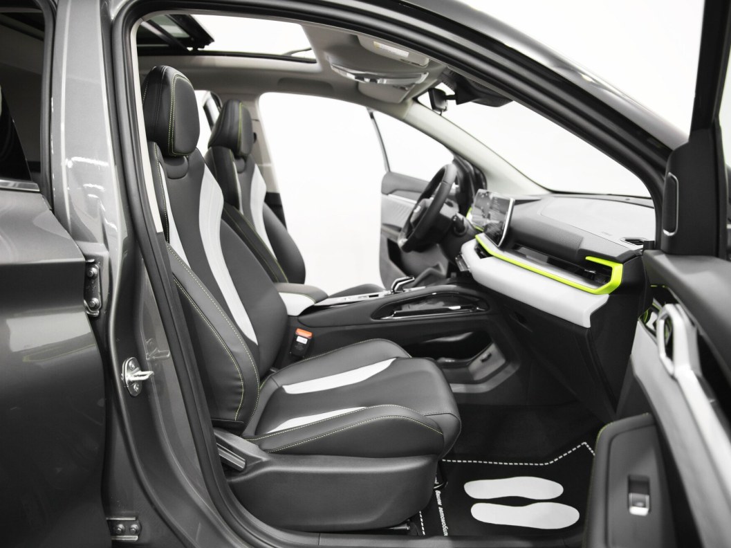 Geely Coolray FWD Flagship DCT, 2023 фото 10